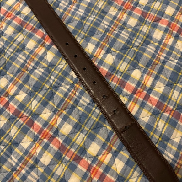 Perry Ellis Reversible Leather Belt with Silver Buckle - Picture 3 of 4